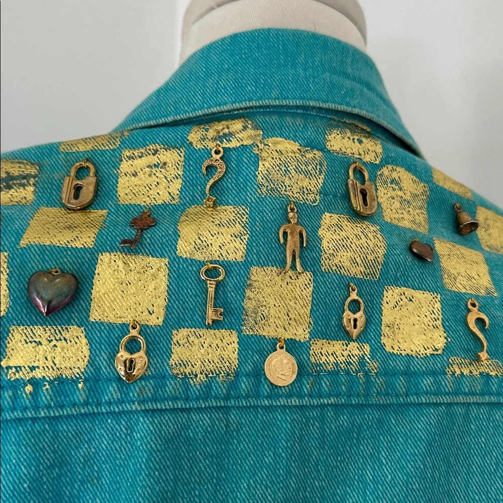 Vintage 80s Punk Charm Acid Wash Blue Denim Jacket - Picture 6 of 7